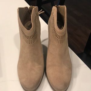 Vince Camuto Tan Suede Booties NEVER WORN